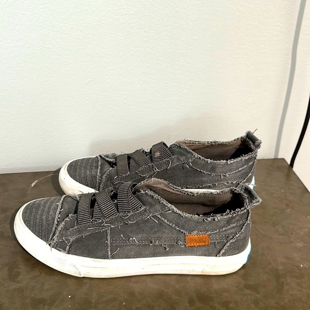 Dark Gray Blowfish slip on shoes, size 9.5